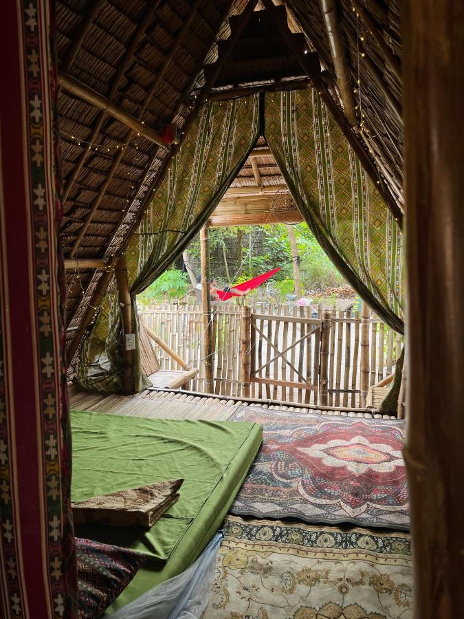 Tribal Huts Community Hostel Daanbantayan Exterior photo