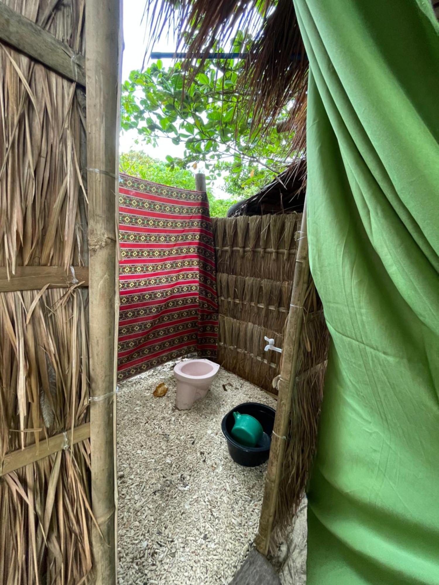 Tribal Huts Community Hostel Daanbantayan Room photo